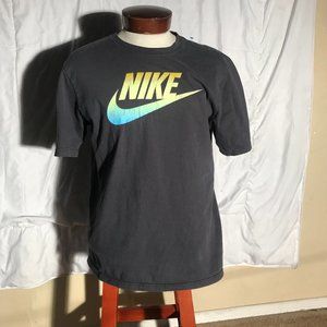 Black Nike T shirt With Greenish Bluish Symbol - Size Large